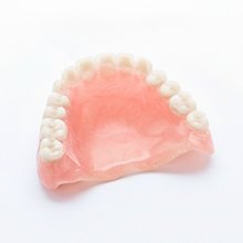 レジン床義歯 イメージ